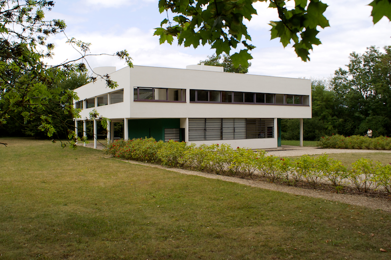 Villa Savoye By Le Corbusier